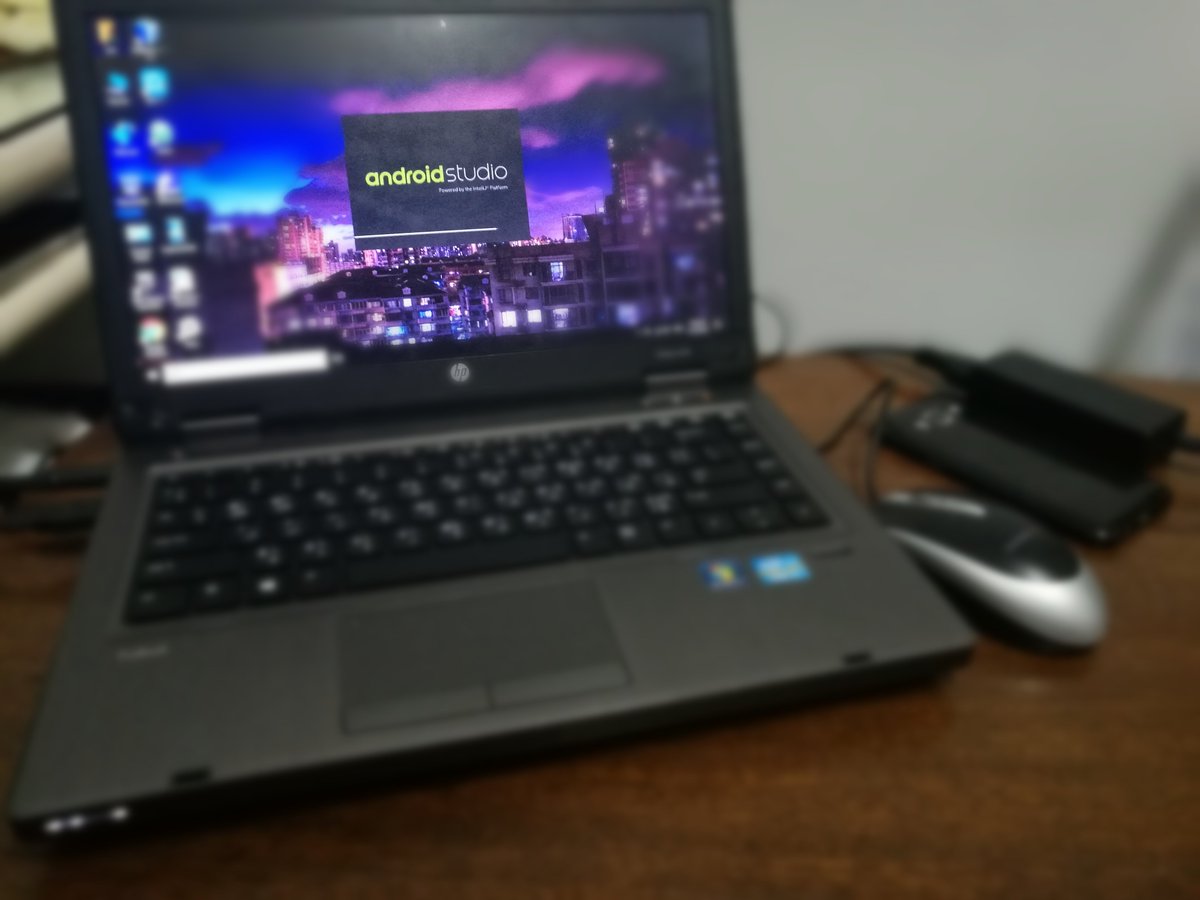 3MrOmarr's tweet image. ANDROID HACKATHON 2018
Second Day
#GoogleUdacityScholars #AndroidHackathon #UdacityEvent