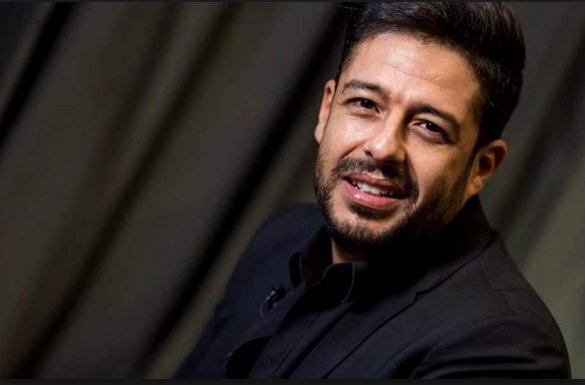 ennaharonline's tweet photo. #الجزائر
#محمد_حماقي يعزّي الجزائر على المباشر في برنامج “#ذا_فويس
#سقوط_الطايرة_العسكرية
https://t.co/KLWW6Rgp6b
#MbcTheVoice https://t.co/1iZyNRfli3