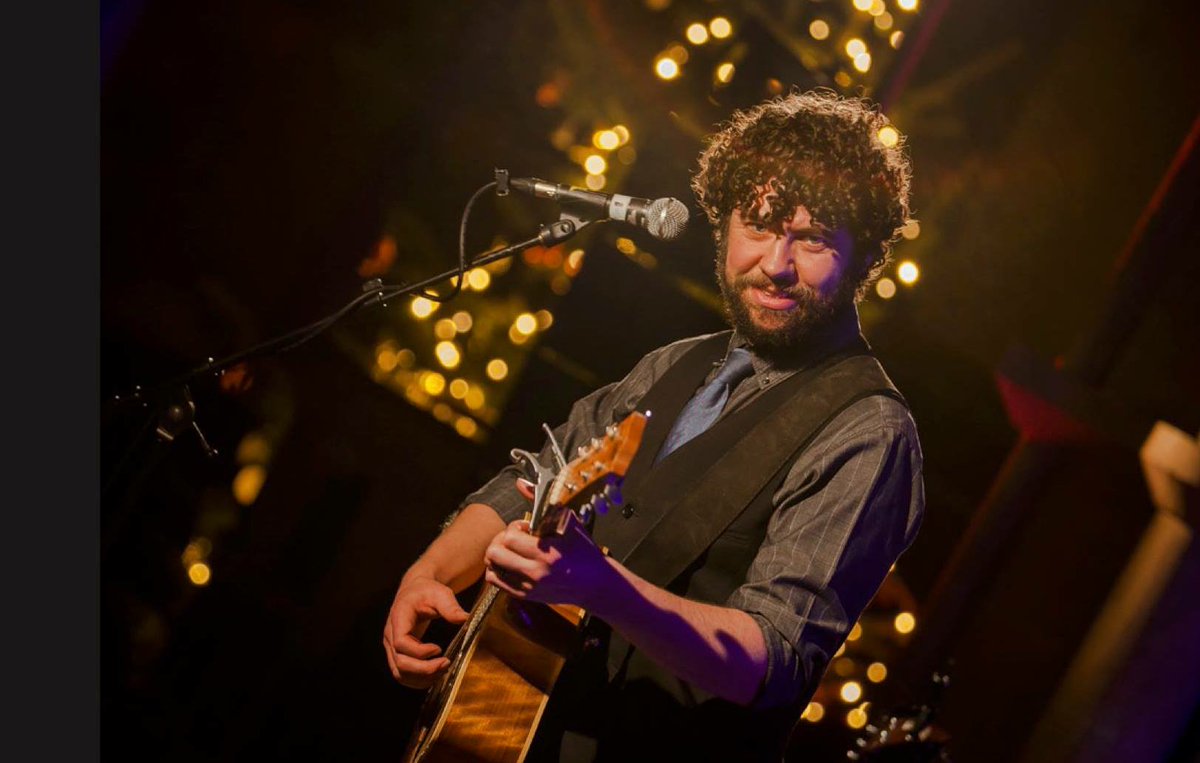 Tonight at the <a href="/Tolbooth/">Tolbooth</a> the amazing voice that is <a href="/declanorourke/">Declan O'Rourke</a> with his 4-piece band incl #MichaelMcGoldrick performing songs from his latest release #ChroniclesoftheGreatIrishFamine culturestirling.org/tolbooth 01786 274000 #livemusic #folk