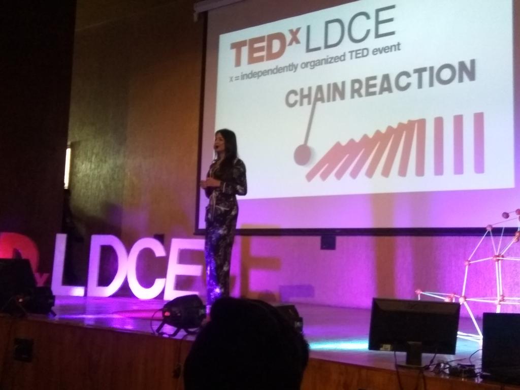 deeppatelj's tweet photo. The beautiful @nitasha_biswas, Winner of Miss Transqueen  India 2017 talks about the Journey as a transgender and how India is lacking behind on #GenderIssues

#MenTalk #WeSeeEqual
#Ahmedabad #TedX  #ChainReaction #TEDxLDCE https://t.co/j4nCaPczle