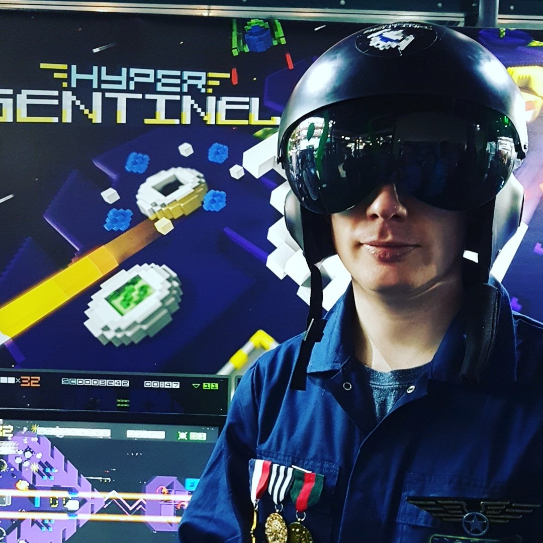 robhewson's tweet image. Last day of #Rezzed2018 come get some Hyper Sentinel! #rezzed #STOPTHEM