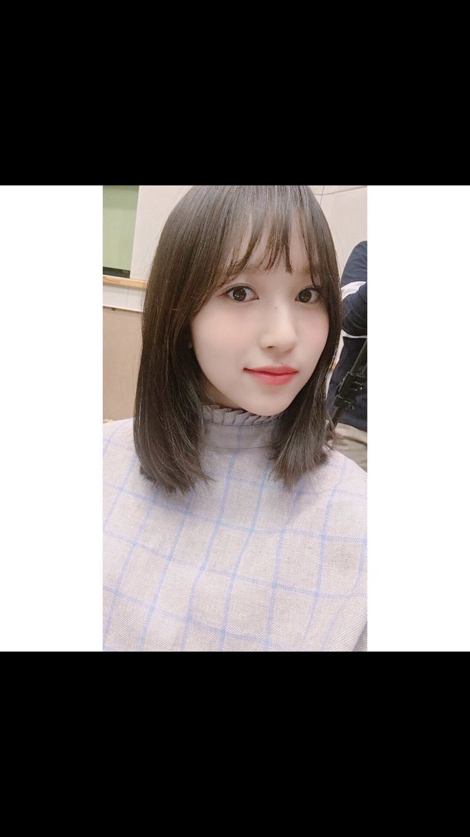 미나 みんなはどっちのミナが好き 前髪あり Rt 前髪なし いいね ちなみに前髪なし派です 笑 結局どっちも可愛いけど