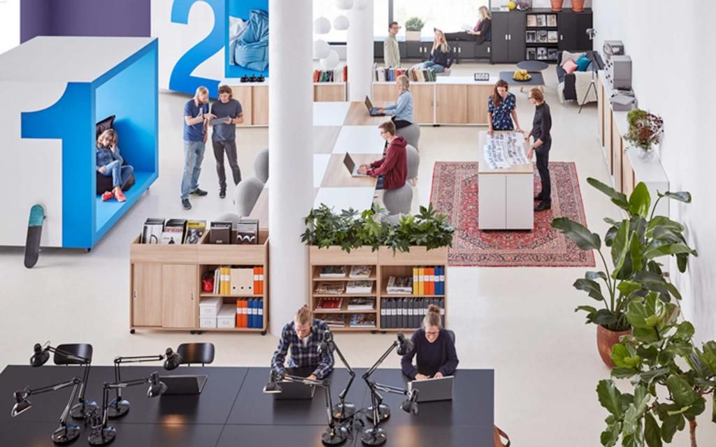 Attainr's tweet photo. How to Use the Right Office Furniture for Introverts and Extroverts. Here are some ways in which offices can get the right furniture to create the perfect #workspace for #introverts &amp; #extroverts: https://t.co/0ZsFnfxfVx @AJProductsUK https://t.co/F8kbSDxsO2