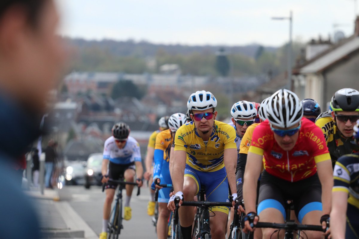 DCT_NewGen's tweet photo. Ça bouge en tête de peloton #cdfjunior https://t.co/uGiDmLLr0k
