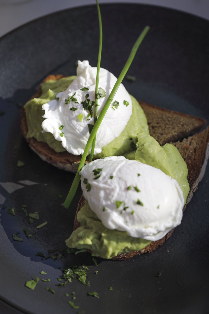 Sunday Simplicity <a href="/foxhb/">Kurtis Grady</a> 
Poached eggs + Avocado + coffee = Heaven 🤔🤗😝 Weekend breakfast served until 12 noon every weekend 🍳🥚🍯🥐🍓🥑🥓☕️
#breakfast #brunch #coffee #eggs #avocado #eggsbenedict #juice #juicing #eathealthy #fresh #eatdifferent #fedbyfox #foxhb #halebarns
