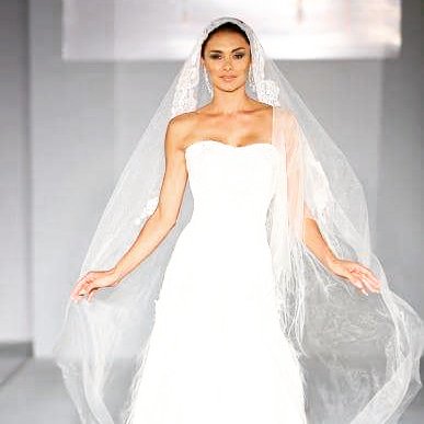 Bespoke Wedding Gowns 
facebook.com/theboyscouture