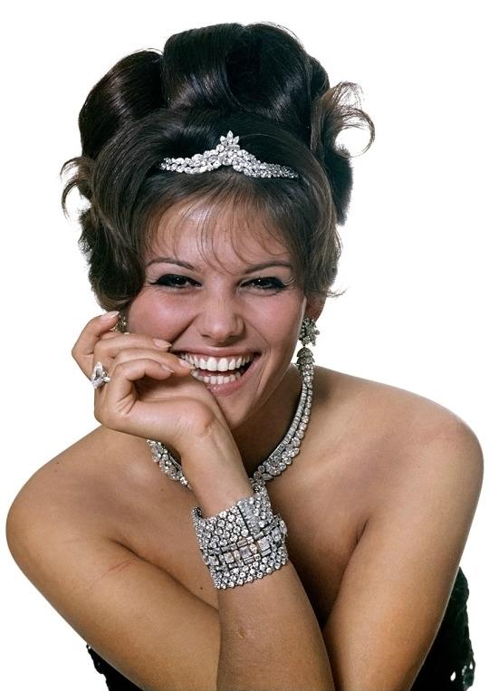 Happy 80th birthday to the great Italian actress Claudia Cardinale! 