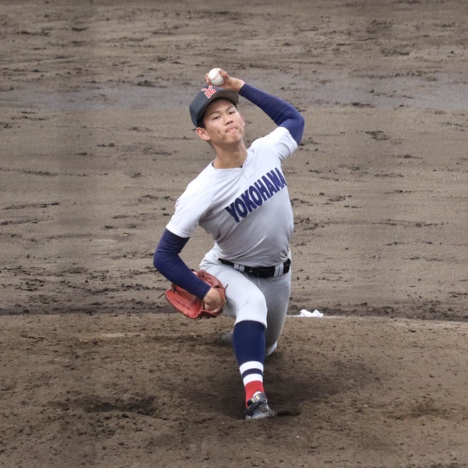 hamstrings0012's tweet photo. 2018年4月15日 神奈川県高校野球春季大会 横浜高校-横浜創学館の試合を観戦しに保土ヶ谷球場。
横浜高校背番号22 及川投手を1年ぶりに観ることができました。この一年での成長に驚きました‼︎ #保土ヶ谷球場
#及川雅貴
#max149km
#横浜高校野球部
#canoneoskissx8i
#1眼レフ
#まだ2年生 https://t.co/xT7jfUdTgU