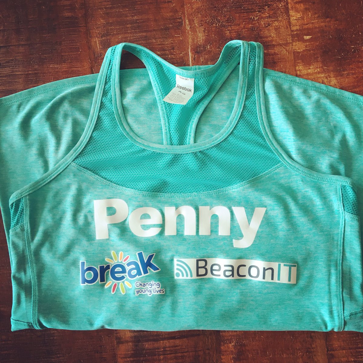 This time next week I will be running the London Marathon ahhhhh!! Top has arrived, all printed and ready to go! Any sponsorship very welcome, all money going To <a href="/break_charity/">Break</a> 
virginmoneygiving.com/pennyhannant 
Thanks to BeaconIT for sponsoring my top! #londonmarathon #top #nextweek