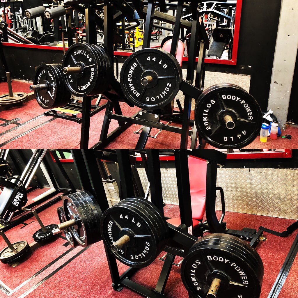 davidtinker28's tweet image. Built up to 400kg loaded on the leg press today @iron_generation  #400kg #legpress #legpressmachine #legworkout #sundaysesh #gymlife #irongeneration #barwellgym #gym #liftingweights