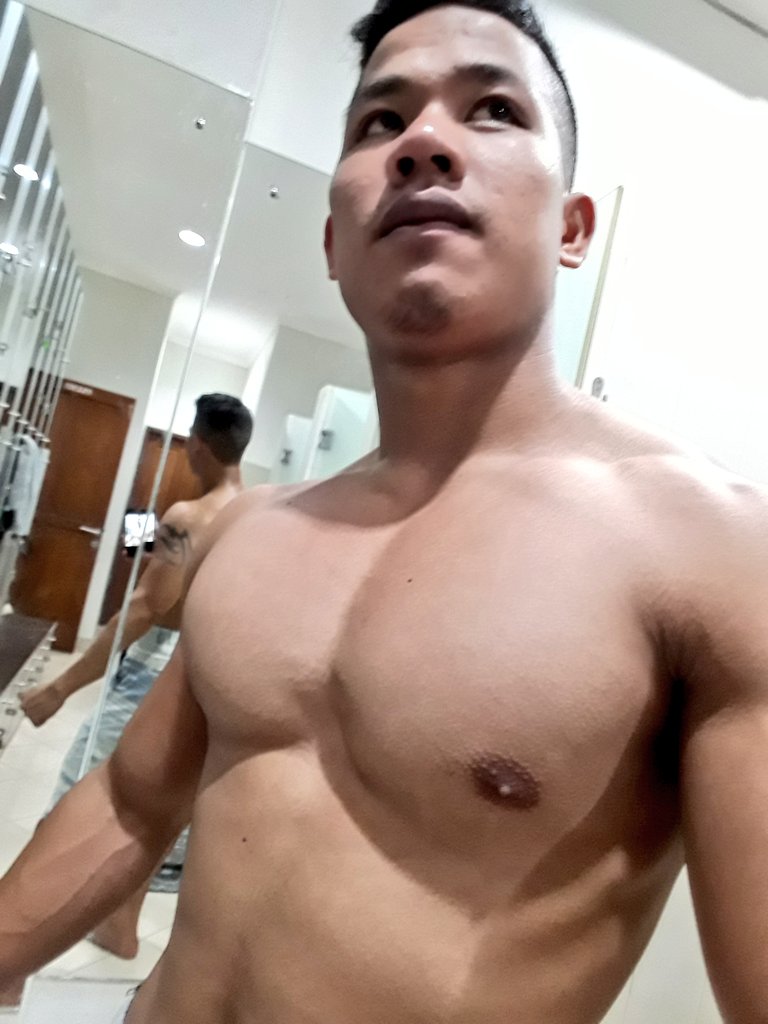 BdgJaka's tweet photo. Hot men in indonesia https://t.co/VtfpubZ6cd