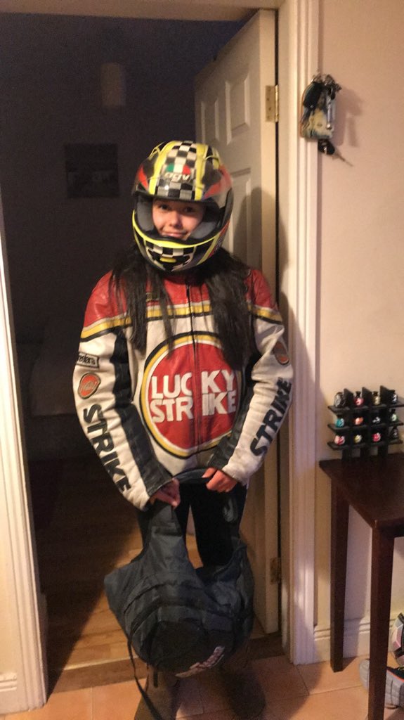 PaulTyredagh81's tweet photo. #LimerickPosse Eldest granddaughter with โDadโsโ new Motorbike. ๐ https://t.co/N8r5iVSOTG