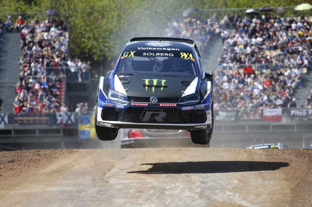 Leaping into the semi-finals by ending the Intermediate Standings on top 💪🏼
Today has been fantastic so far and I'll push hard to finish the job this afternoon!