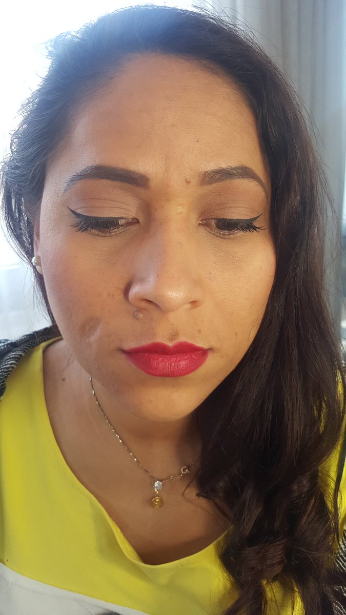 Valeria98458367's tweet photo. Trucco anni 50
#makeup #makeupmac #anni50 #makeupartist #Passion #latingirl https://t.co/oan0myKZOr
