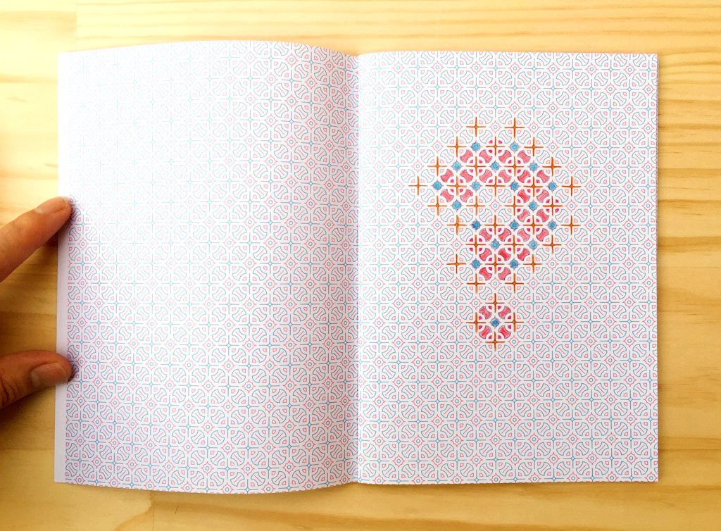 https://t.umblr.com/redirect?z=https%3A%2F%2Fwww.kickstarter.com%2Fprojects%2F803380027%2F100-days-of-spontaneous-grid-pattern-sketchbooks&t=MjkwMDVkODYxNDA0ODBmZTQ2ZGU5MzQ2MWU5ZjRhY2ZjOTZjNDdiMCwxNDMwMzM2MzcwMjY%3D&b=t%3A3tqj3CTzoeVKyHa1VOGInw&p=http%3A%2F%2Fblog.8faces.com%2Fpost%2F143033637026%2Ftype-grids-sketchbooks&m=1