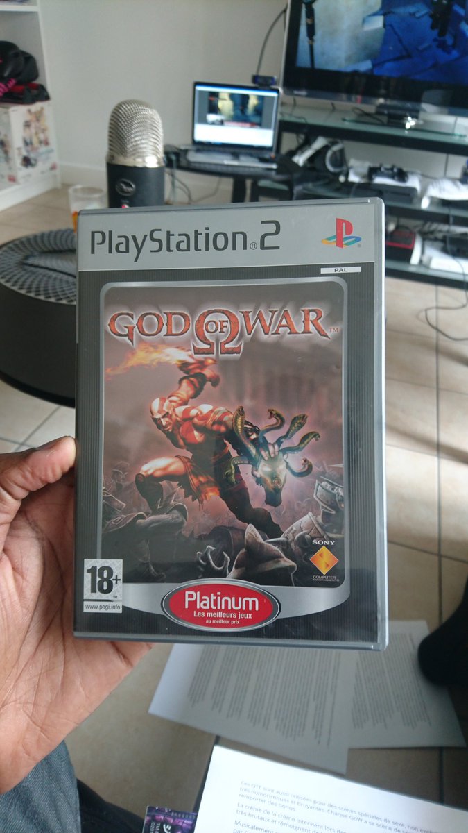 Shinkendo's tweet photo. RT + FOLLOW pour remporter God of War sur PS2 Édition Platinum je vous respecte pas ahaha !
Le twitch de la Team @cafegaming 
https://t.co/n1TFnhwfCS 
Tirage au sort ce soir peinard ! 🎁 https://t.co/ueKQ0T04SG