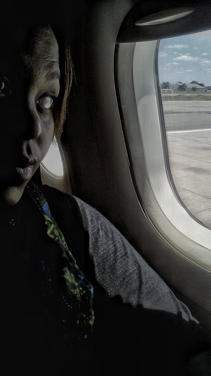 StephingOutLoud's tweet photo. Leaving on a jetplane π #SouthernAfricanArts #ConnectSouthUK// #ENTHUSE #ExpaCreates https://t.co/A6HW5XtCz8