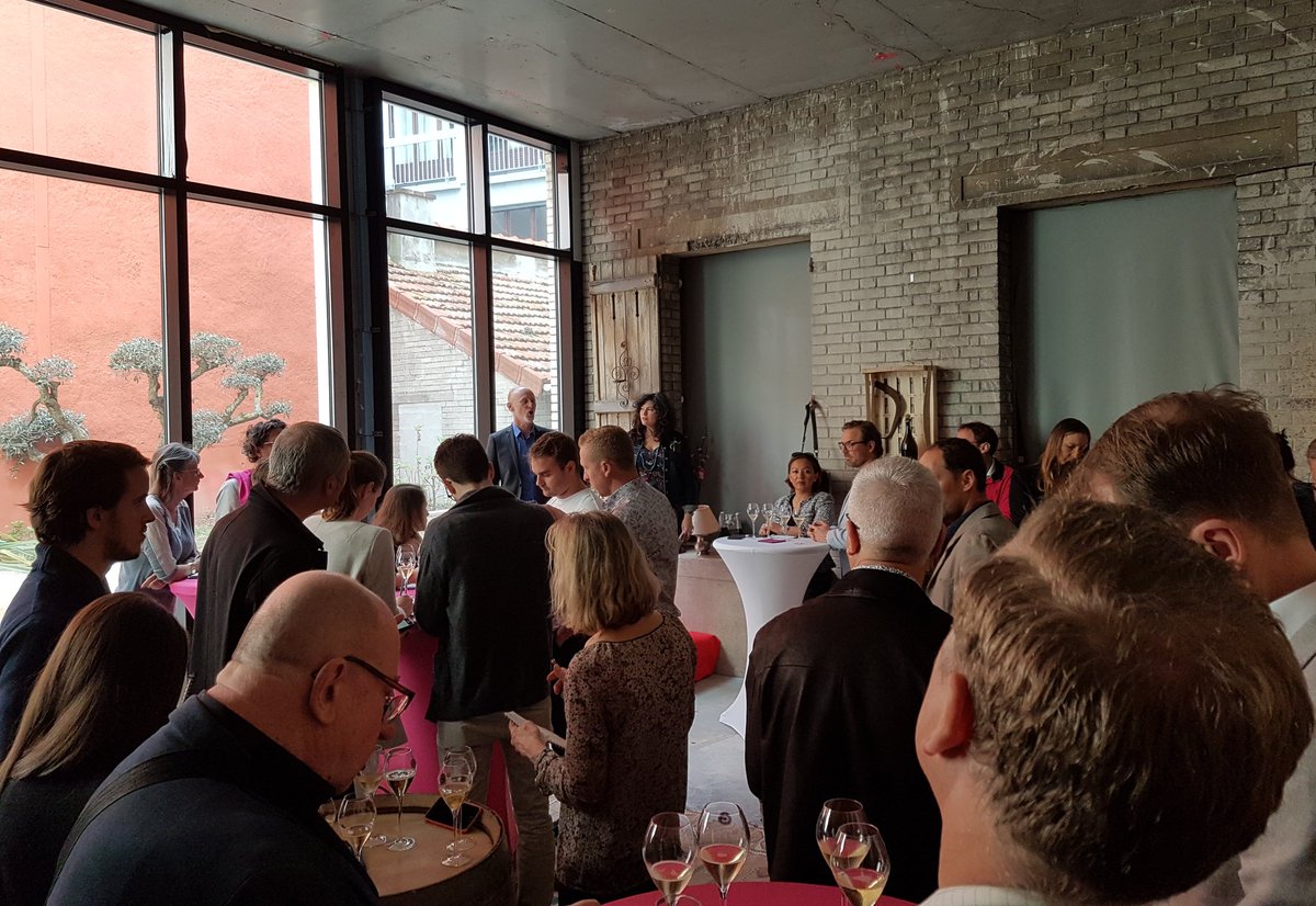 #Masterclass #Champagne dans notre #cave éphémère : Découvertes d'accords étonnants et réussis pour les professionnels #wine professionals