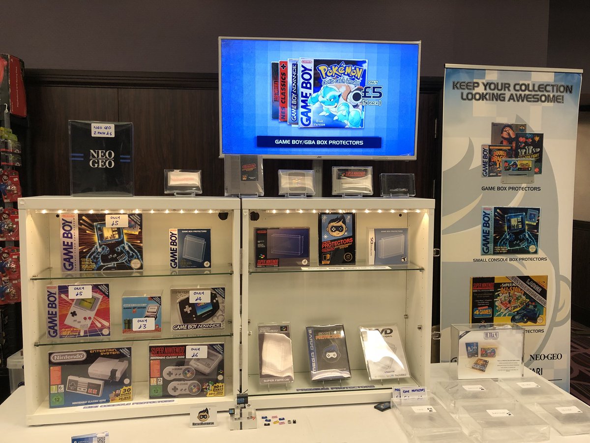 RetroEmpireUK's tweet photo. We are all set up ready for action. Come see us at stand F today for event only prices!! #LondonGamingMarket #retrocollective https://t.co/5y6c1YgmVt