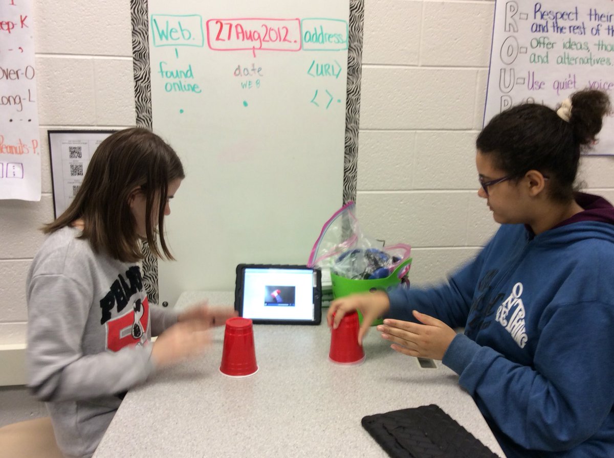 21edison's tweet photo. 6th graders finding out more about coding and decomposition while learning The Cup Song. https://t.co/TogAHDgjlR