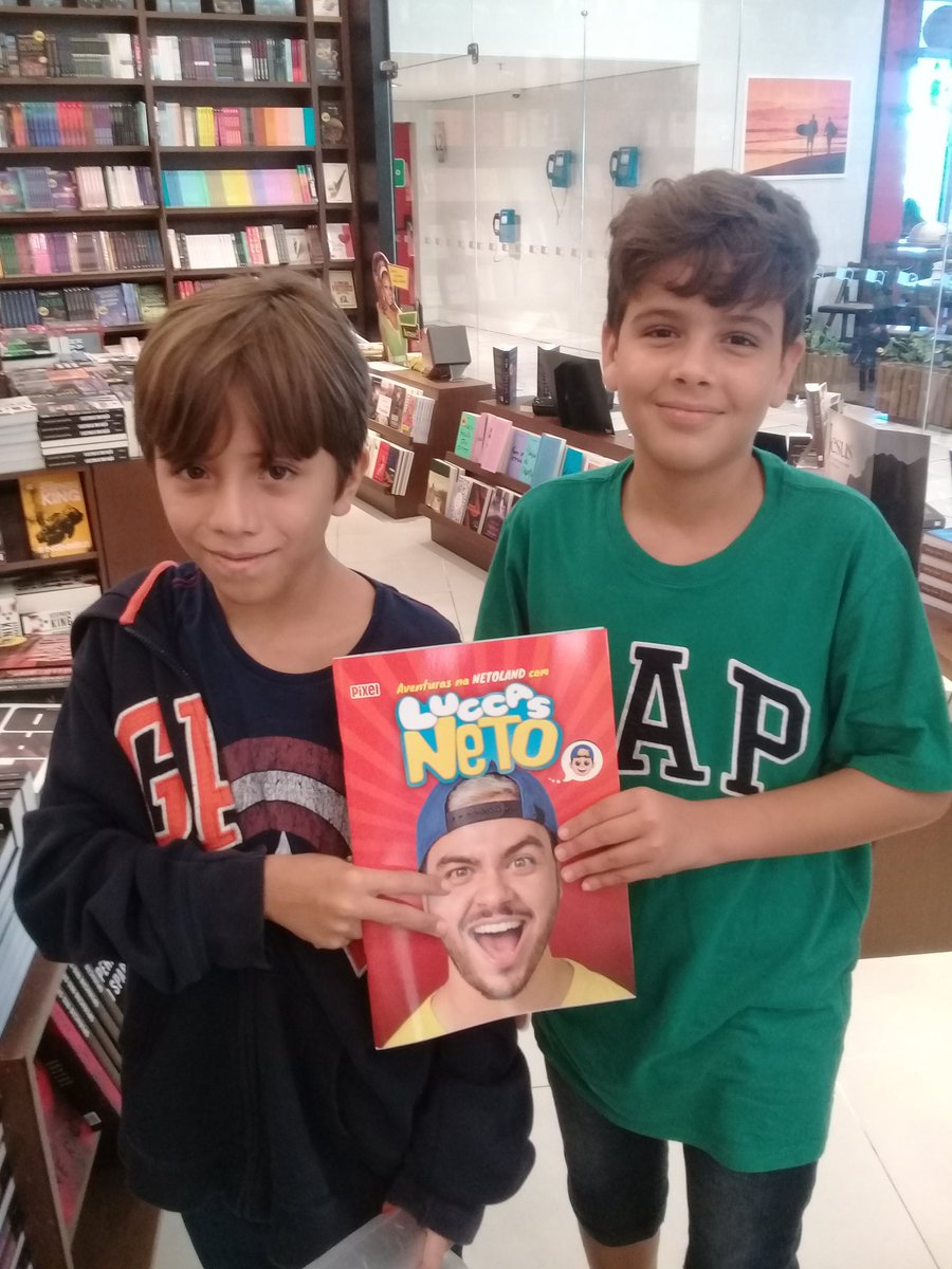 MaverickMPRC's tweet photo. @Fcfocorujas_ofc @IrmaosNetoAchao @felipeneto @FCIrmaosNeto2M @eibrunocorrea @LucasSantosR0sa @Universodosneto O amiguinho do meu filhote tb não ficou de fora!!! https://t.co/PIwKJf3Zvd