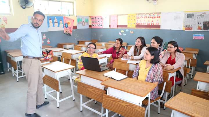 BVSSchool's tweet photo. Teachers Training @BVS https://t.co/R4A0JAlC3s