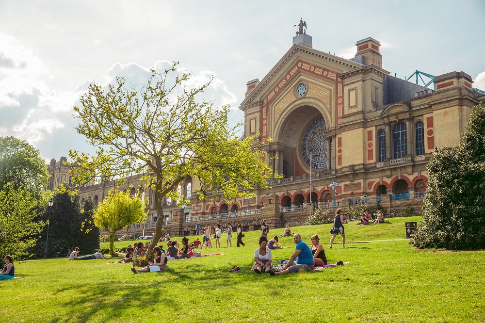 Yourallypally's tweet photo. We are so excited to be taking part in the @haringeycouncil #weekendofplay for the second year running Saturday 21st April. We will be hosting a free Treasure Hunt and Flower Making Workshop for children and families! More info > https://t.co/zQurzoLNPS https://t.co/i2Viha2EtM