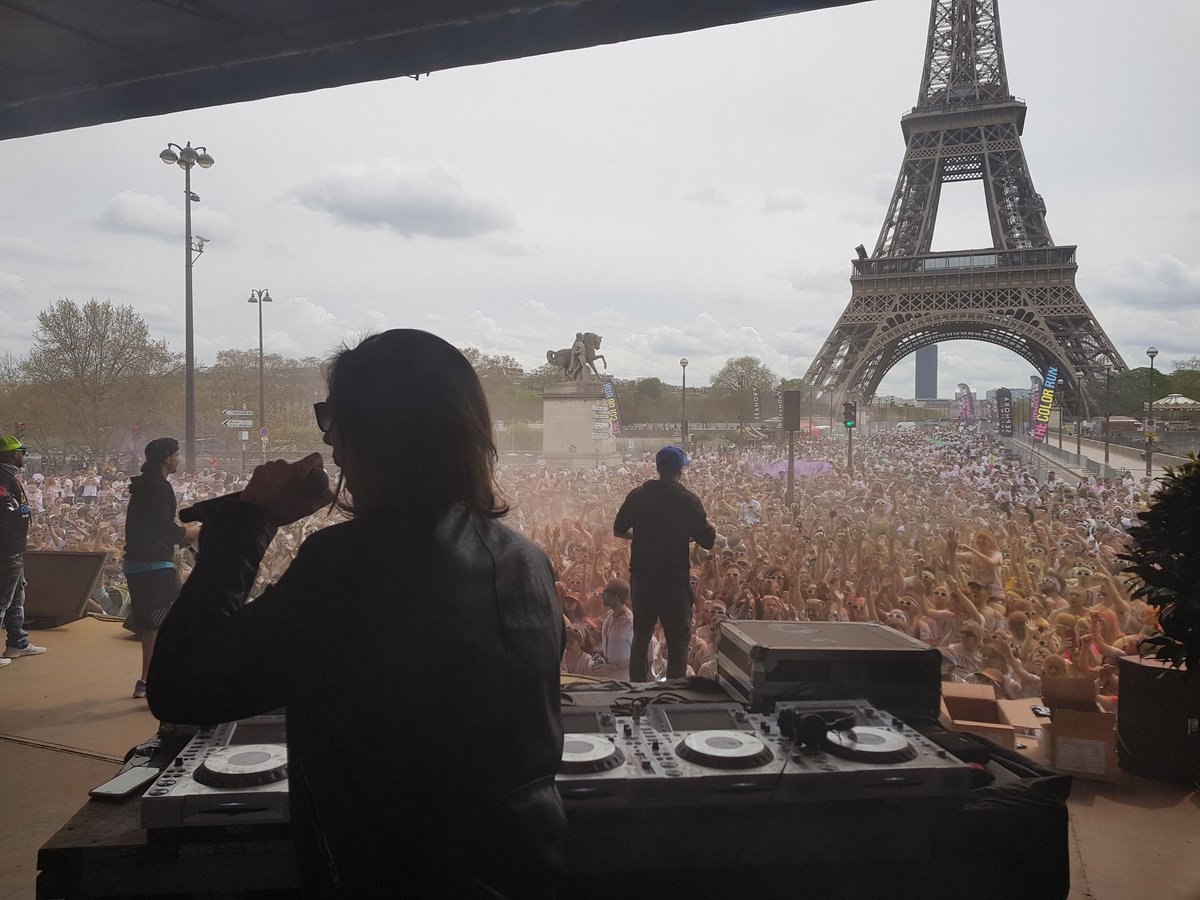 The Color Run France (@thecolorrunfr) on Twitter photo Merci à tous pour cette magnifique matinée ! 😍
On vous laisse entre les mains de <a href="/MNagoyaOfficial/">Morgan Nagoya</a> pour poursuivre ce dimanche en beauté 🌈
#ParisIsYourPlayground #TheColorRunBySephora Merci à tous pour cette magnifique matinée ! 😍
On vous laisse entre les mains de <a href="/MNagoyaOfficial/">Morgan Nagoya</a> pour poursuivre ce dimanche en beauté 🌈
#ParisIsYourPlayground #TheColorRunBySephora