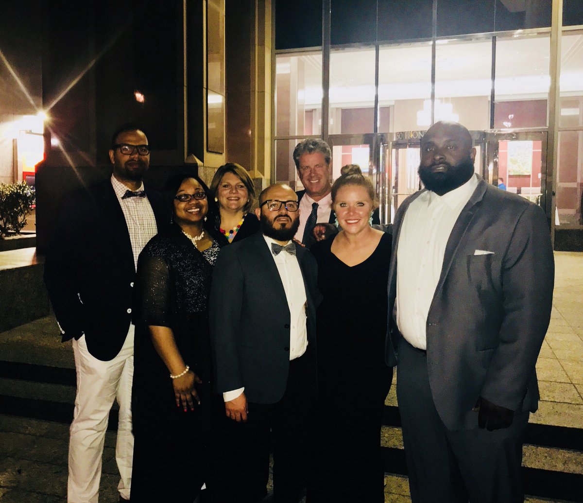 wchavis's tweet photo. Twitter, y’all thought I forgot? I want to thank these amazing leaders for always putting students first, working tirelessly to ensure Enloe’s success, for taking my calls/texts on weekends/night/early morning & for giving their best everyday. Honored to work w y’all! #APWeek18 https://t.co/Bv7qDb88kV