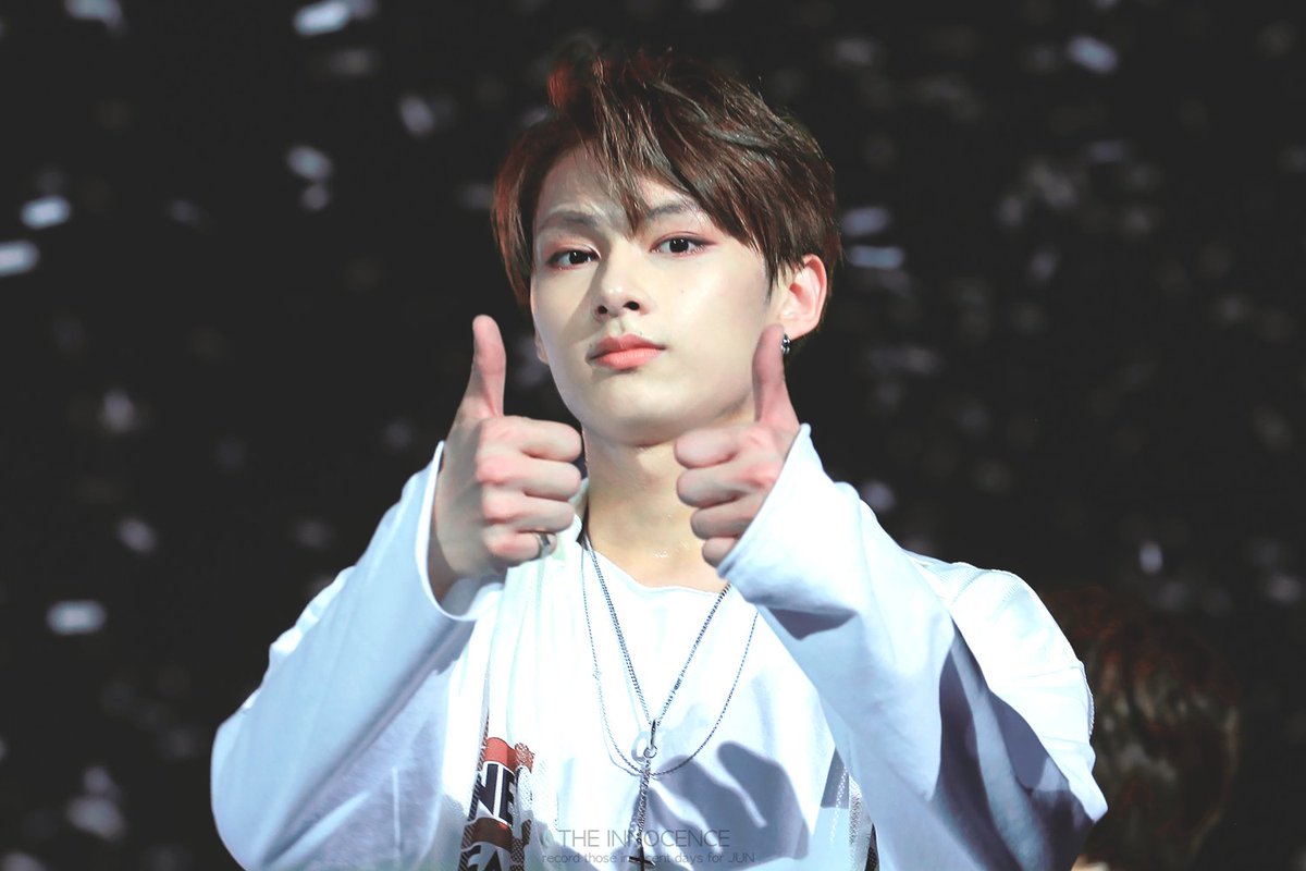 theinnocence_J's tweet photo. 울쥬뉘 짱짱😩😩😩 
#세븐틴 #SEVENTEEN #준 #문준휘 #JUN #文俊辉 
@pledis_17 https://t.co/TO9ucWAYEb
