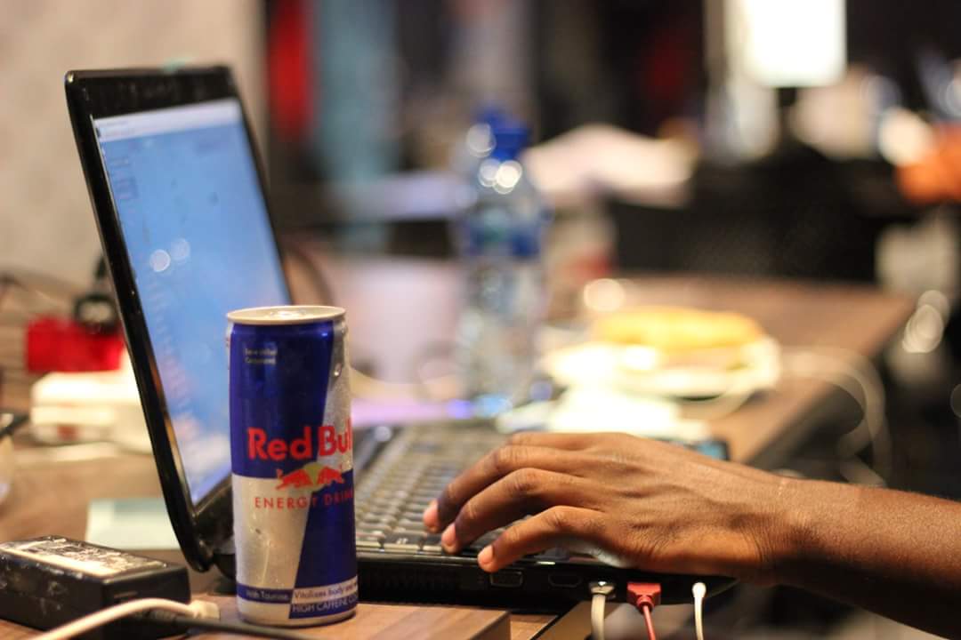 Potego_pearl's tweet photo. 13:16 and we're still very awake because @redbull decided to make us an open bar or energy drinks. We need you for #SS18Hack as well. 😉 m joking. But we do accept if you offer again. #SafeHack https://t.co/SeJUqGcje1