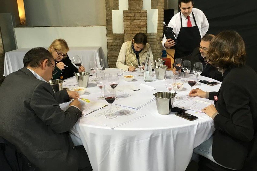 DOEmporda's tweet photo. Els vins @DOEmporda  obtenen 10 medalles 🏅🥇🥈 al Concurs @grenachedumonde, el més important del món d'aquesta varietat 😍➡️ https://t.co/xYUD14xXc4 https://t.co/NQHFClVPSE