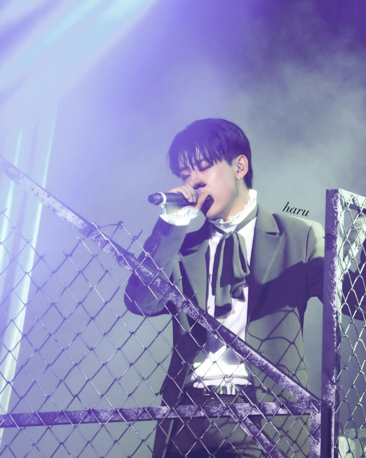 dae__w28's tweet photo. 180415 MASSIVE in OSAKA

#daehyun #대현
@BAP_Daehyun https://t.co/sNM480bqJr