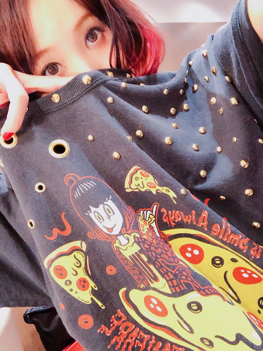 LiSA_OLiVE's tweet image. LiVE is Smile Always〜FUN&amp;amp;FANFARE〜ファイナル @Zepp Osaka Bayside ほんんんっと楽しいツアーでした。vol.2ねりねりしておきますっ⠒̫⃝ また必ずやろうねっ。ありがとうございましたぁーっ！５月９日ベストアルバム発売！そして次の関西ライブは、６/30、7/1 大阪城ホールです！よろしくね
#FandF