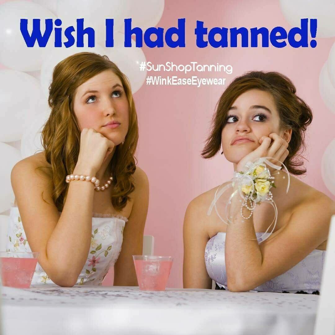 Prom is just around the corner! Get the perfect tan for your perfect dress! 👗💕