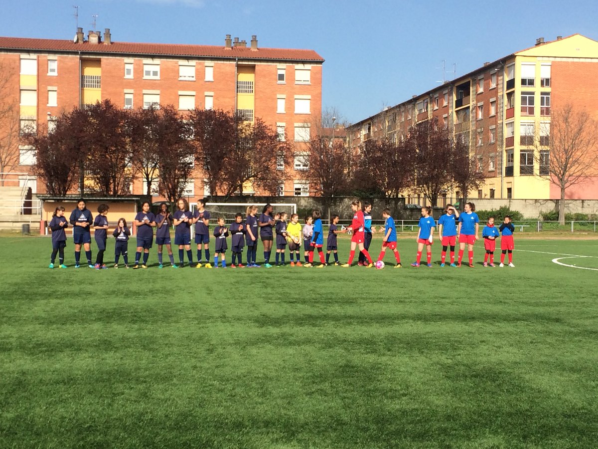clarapunti8's tweet photo. Avui el matí l’EFF de l’@OARVic ha fet un partit contra la @FundacioUEVic #SocdelOAR https://t.co/7M1PHSTKur