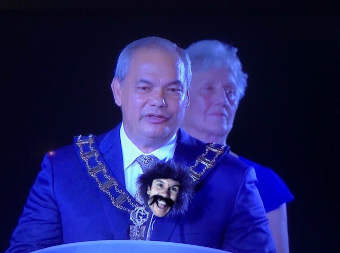 My brother couldn’t help himself... #thebiff @NRLFootyShow #ClosingCeremony