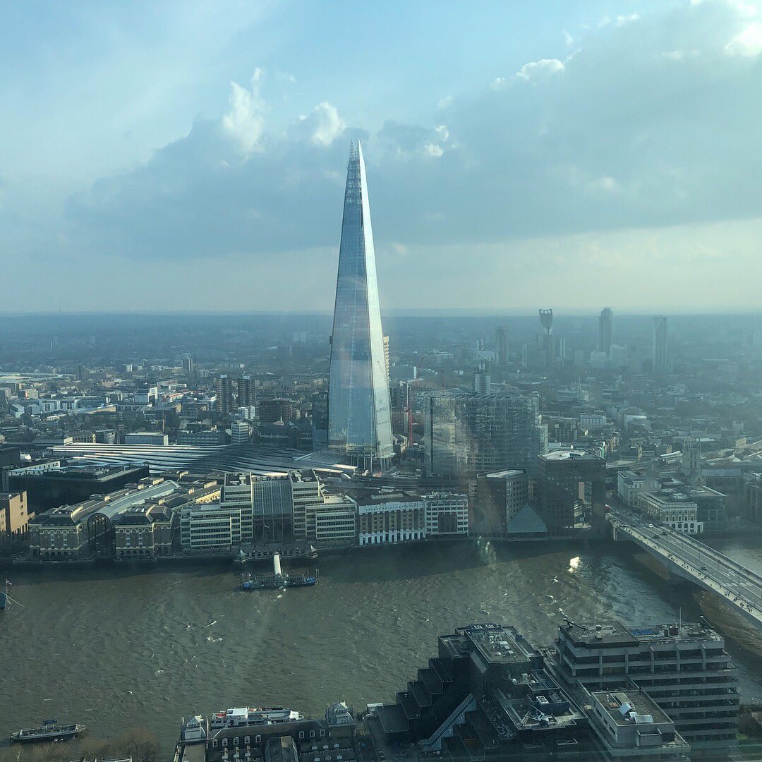 Hayley_Greasley's tweet photo. Afternoon/ evening in London 😁 late lunch in Sky Gardens and then to see Wicked #dayout #london #weekendoff #skygardens #theatre #latebirthdaytreat🎊🎉 #blonde #longhairdontcare💁 #blueeyes💙 #city #apollotheatrelondon https://t.co/eywD0C491x
