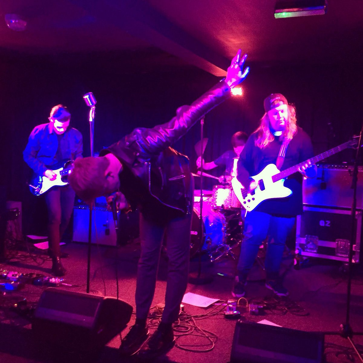 Halifax that was a blast! Big thanks to <a href="/queenzeeuk/">QUEEN ZEE</a> and <a href="/DeadNkdHippies/">Dead Naked Hippies</a> for the special night. And @TheLanternHX for the amazing hospitality