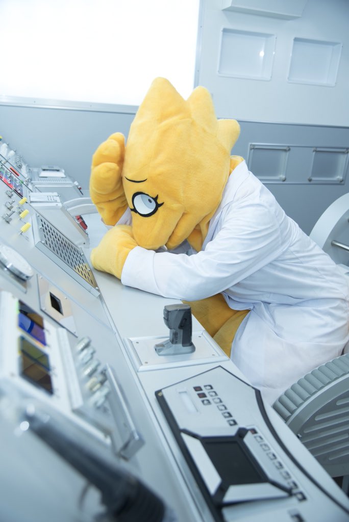 SubarUndertale's tweet photo. -LAB-Alphys https://t.co/CHASIdWlRS