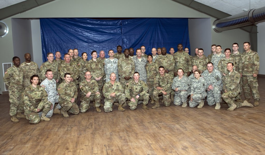 SCNationalGuard's tweet photo. Yesterday, @ChiefNGB met with #SCGuard Soldiers participating in @USArmyNorth #GuardianResponse18 at @INGuardsman #Muscatatuck training area. Thank you Sir! @USNationalGuard https://t.co/lQgPE18lyq