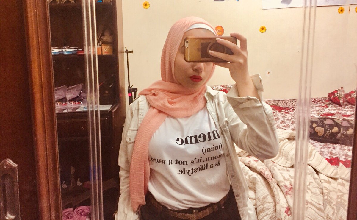 AyaaSalehh's tweet photo. Memedouhhh👧🏼 #memeexpert https://t.co/E6ys9TNfAm