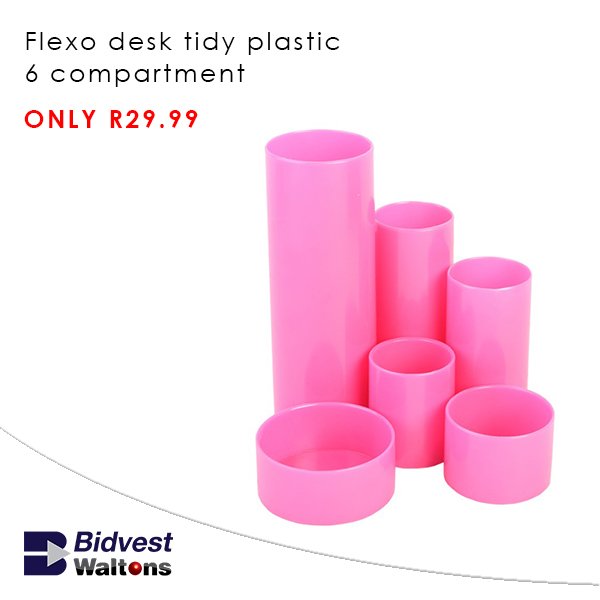 You’re totally in control. We admire you for that. #Waltonslove. 
Keep your pens and pencils organised with Flexo. Get your 6-compartment pen and pencil holder right here for only R29.99 bit.ly/2GbBSbP