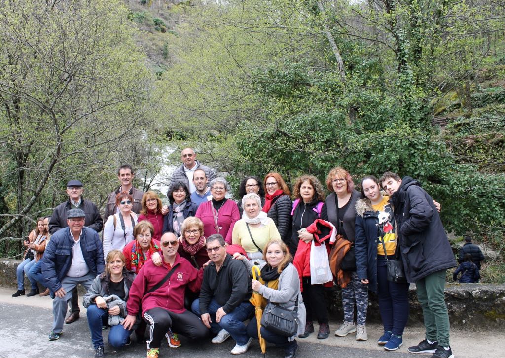 PELCHURRI's tweet photo. Ayer la peña el churri estuvo de excursion visitando El Valle del Jerte https://t.co/RWcOLeokNW