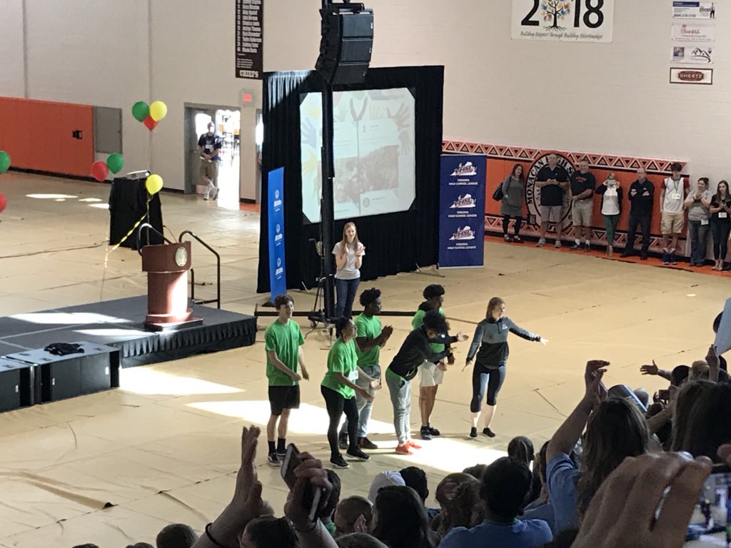 K_Taliaferro17's tweet photo. #vhslslc18 a weekend well spent at Monacan HS! Thank you!! Can’t wait to host @vhslslc2019 at @KellamHigh https://t.co/I1EeciEhYE
