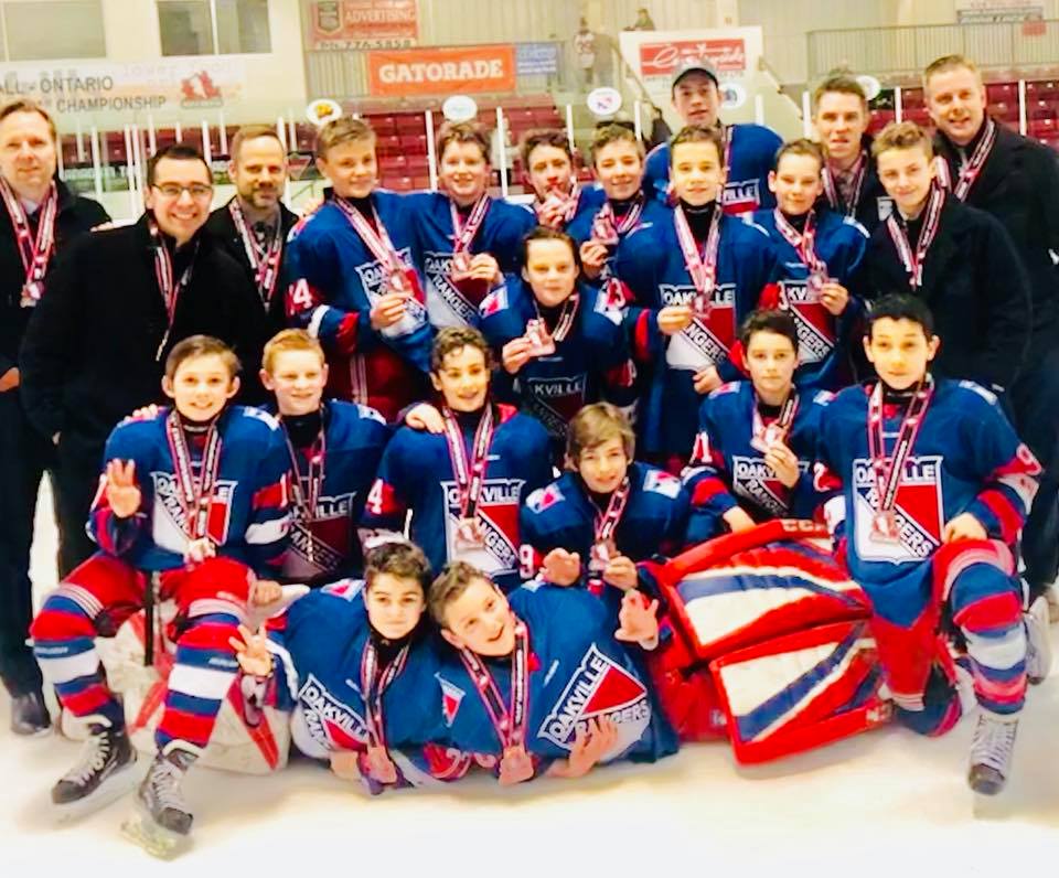 yerobles's tweet photo. Congrats lads #2018OHF bronze in your massive win and great week of fabulous hockey action with standouts, dedicated coaches and supportive families. 🏒🥉 😘 2018 All Ontario PeeWee AAA Championship #HockeyJourney #MakeHisStory #FierceMindset #UnstoppableTeamwork https://t.co/dFs9F8Mxi1
