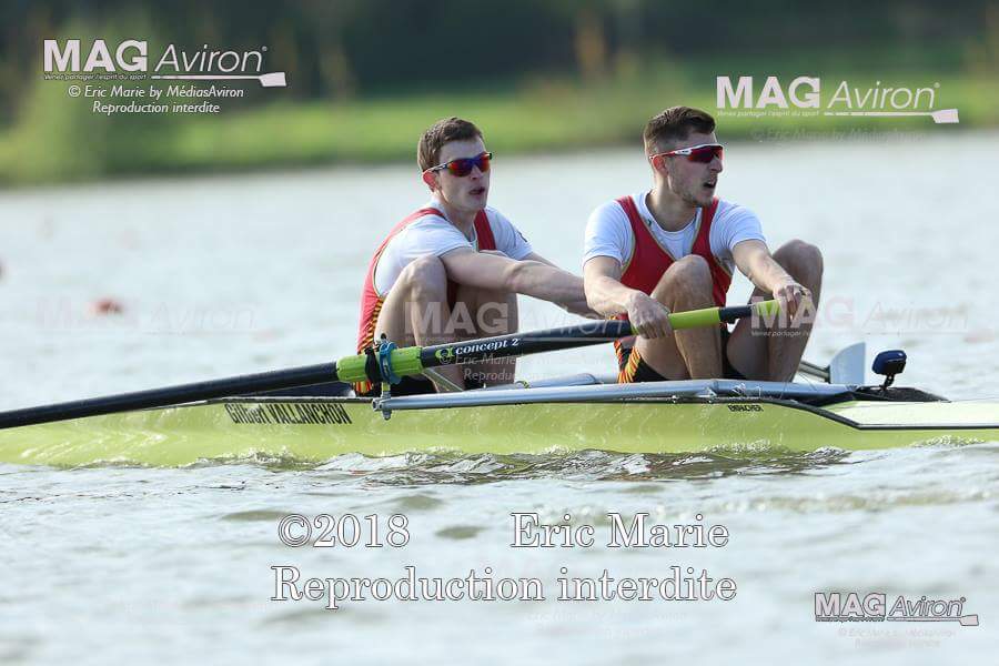 AvironCnarouen's tweet photo. Nos rameurs de @Rouen en or 🥇Benoît Robin et Antoine Jégousse Champions de France en deux sans barreur seniors poids léger !!
💪💪
Vive la #teamcnar ! https://t.co/vUN13TX5Na