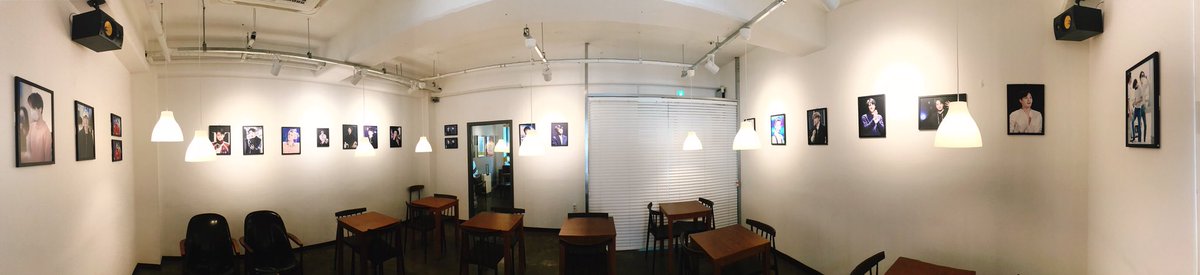 thecrescent94's tweet photo. 🌙#달의온도
처음으로 준비한 행사라 부족한점이 많았겠지만 찾아주신 모든분들 감사합니다. 이쁜 종인이와 세훈이 많이 보여드리고픈 마음에 액자를 좀 많이 준비했는데 좋아해주신것 같아 다행이에요☺️
카페에서 보낸 시간이 즐겁고 행복한 기억으로 남았길 바랍니다 다시한번 감사합니다❣️ https://t.co/rF8p8NSyIh