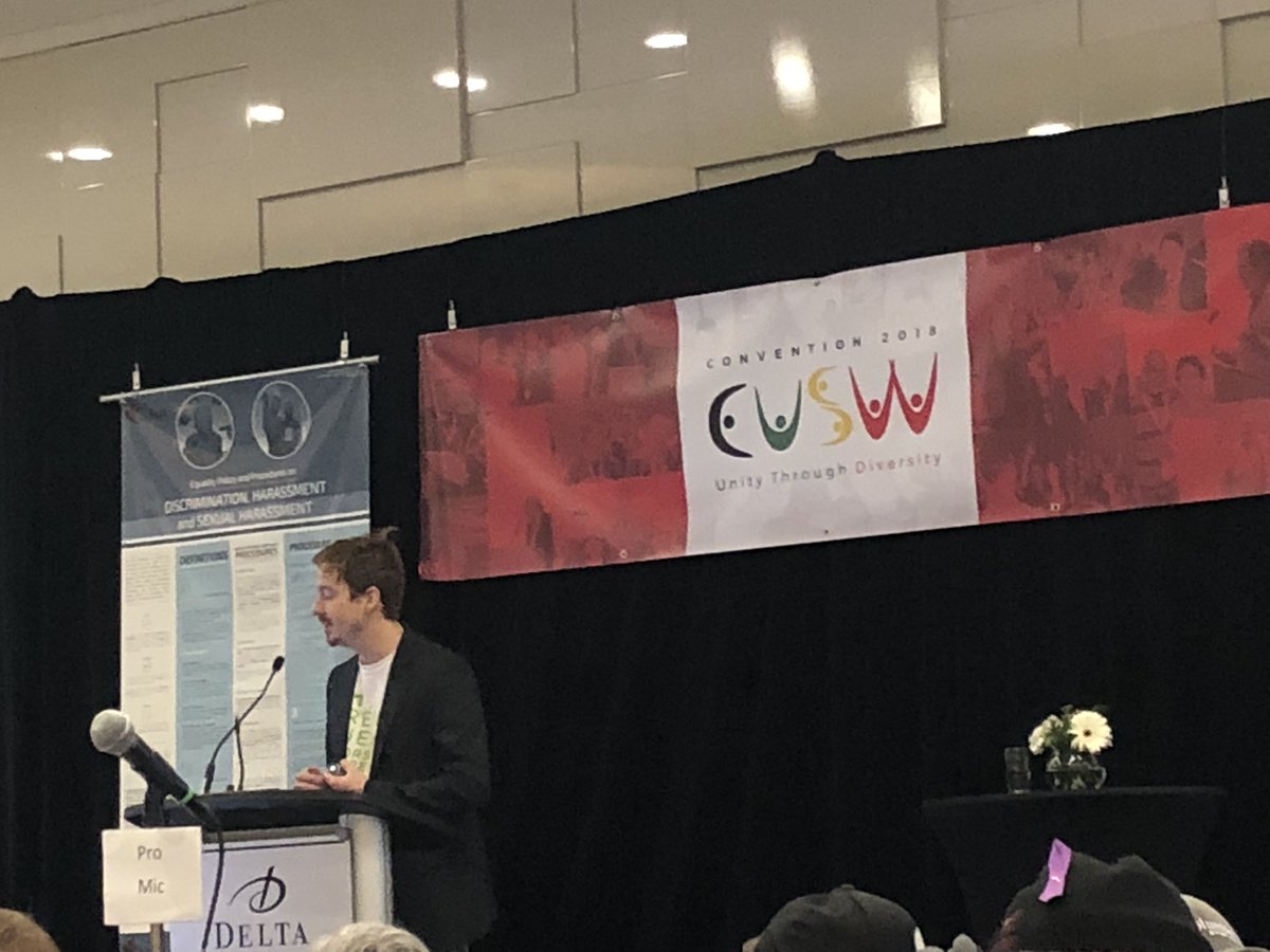 CUSW's tweet photo. Paul Cairns of @SMARTNetALL speaking at #CUSW2018 on new Green energy opportunities for @CUSW and the desire to collaborate with #greendrinks in Victoria, Calgary and other locations across Canada https://t.co/8r6H4qRJKa .ks https://t.co/tmRBzKOQ7k