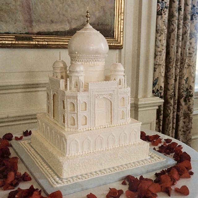 CTRBoston's tweet photo. a magnificent symbol of love...
#Tajmahal #tajmahalcake #indianwedding
.
.
.
.
.
#bobweddings2016 #bestofboston #bostonwedding #flashesofdelight #thatsdarling#livethegoodlife#bestofboston2016#bestofboston

#bostonweddings#cakestagram#cakedecorating#caked… https://t.co/ahYCNRctqn https://t.co/Whch7WNpJK
